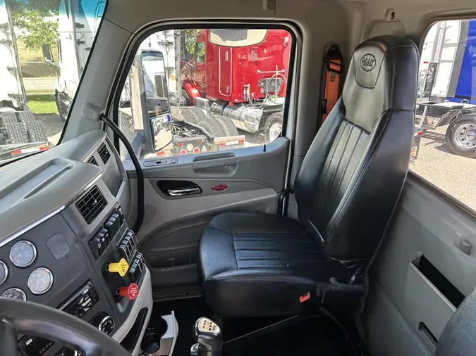 2020 Peterbilt 579