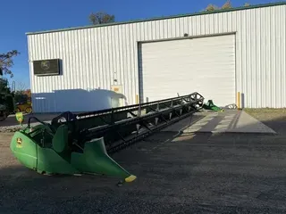 2009 John Deere 635F