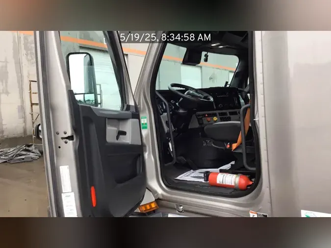 2021 Freightliner Cascadia