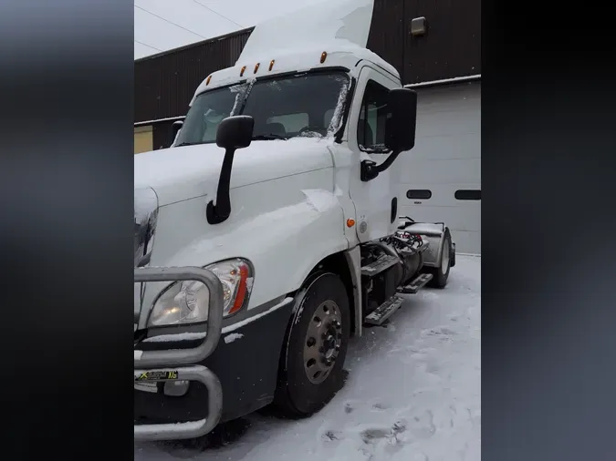 2019 FREIGHTLINER/MERCEDES CASCADIA 125c40bbc58f2f7e1249f80fd156f31075b