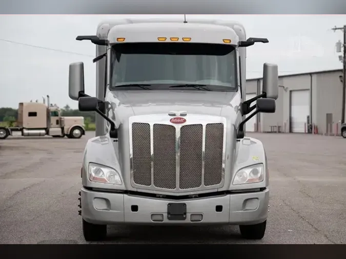 2019 PETERBILT 579