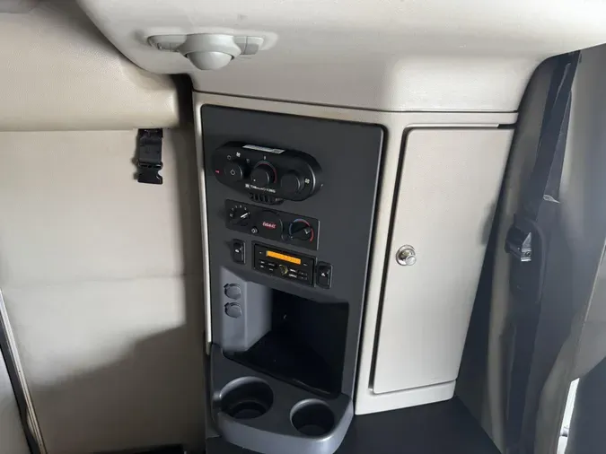 2022 Peterbilt 579