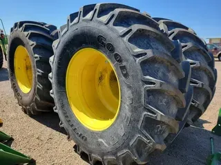 2020 JOHN DEERE 800