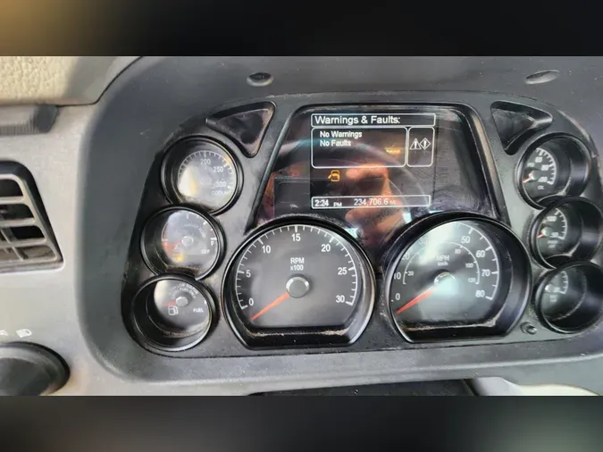 2021 Peterbilt 579