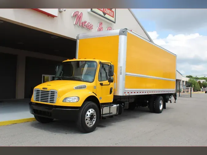 2019 Freightliner Business Class M2 106