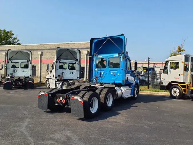2019 FREIGHTLINER/MERCEDES NEW CASCADIA PX12664