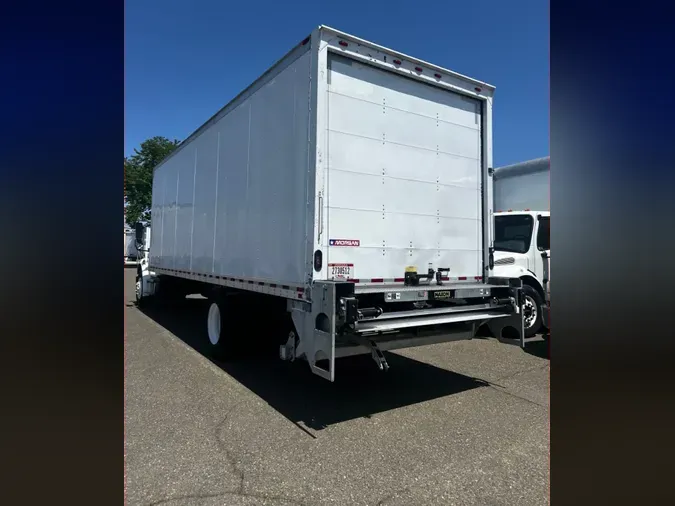 2018 FREIGHTLINER/MERCEDES M2 106