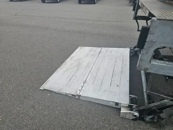 2015 FREIGHTLINER/MERCEDES M2 106c4212d60eff054137976f6c1bff5b080