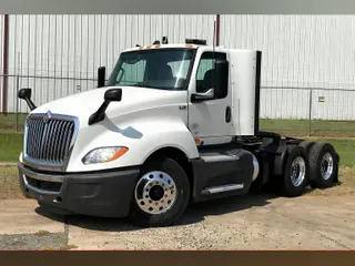 2021 INT LT625 6x4