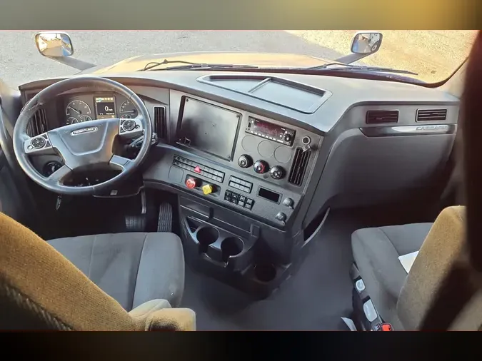 2022 FREIGHTLINER/MERCEDES NEW CASCADIA PX12664