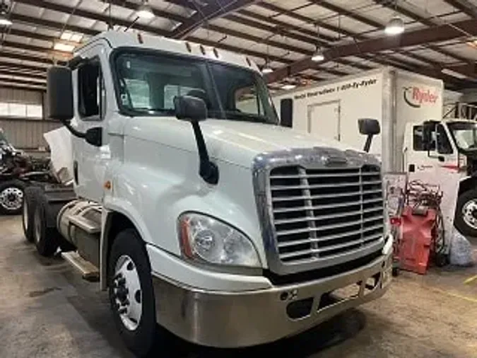 2017 FREIGHTLINER/MERCEDES CASCADIA 125c4276c917a47db88a21623cfe650ce59