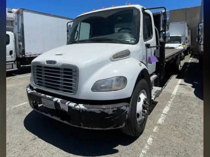 2016 FREIGHTLINER/MERCEDES M2 106