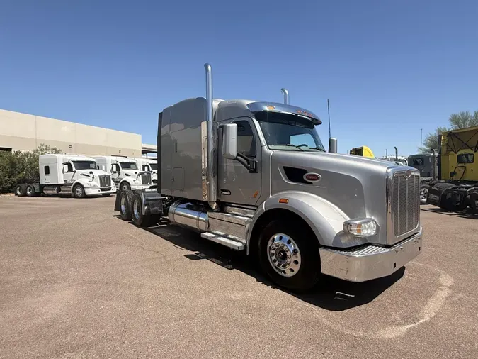 2022 Peterbilt 567