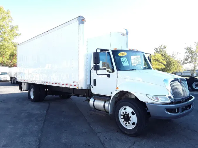 2019 NAVISTAR INTERNATIONAL 4300