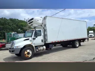 2020 NAVISTAR INTERNATIONAL MV607 (4X2)
