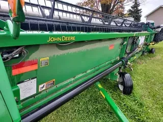 2010 John Deere 635F