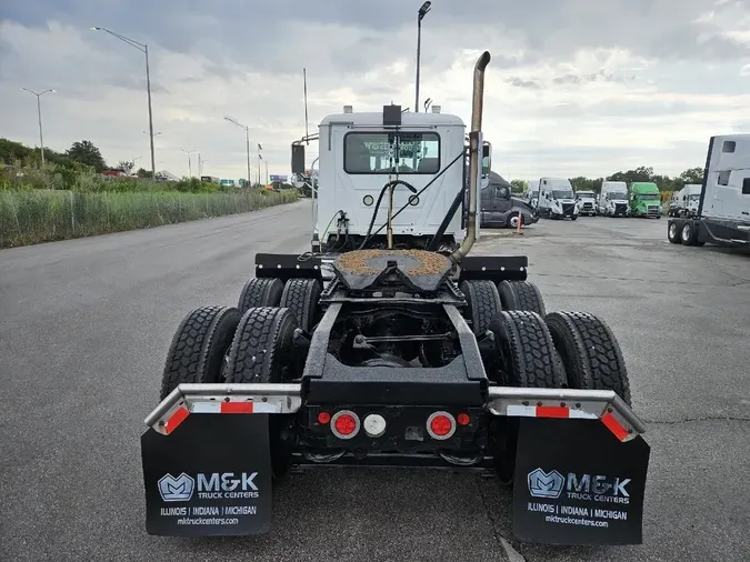 2018 MACK CXU613