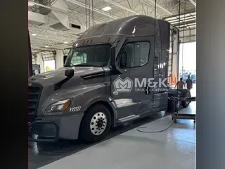 2022 FREIGHTLINER Cascadia 126