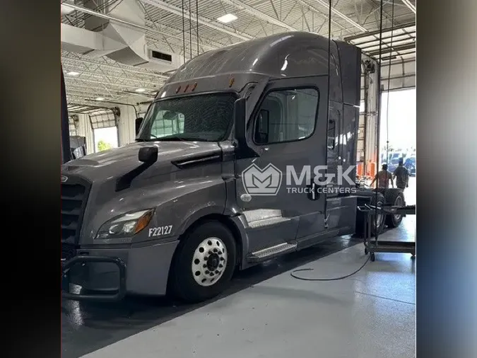 2022 FREIGHTLINER Cascadia 126c439b14433ac8dded618a4482b0352c2