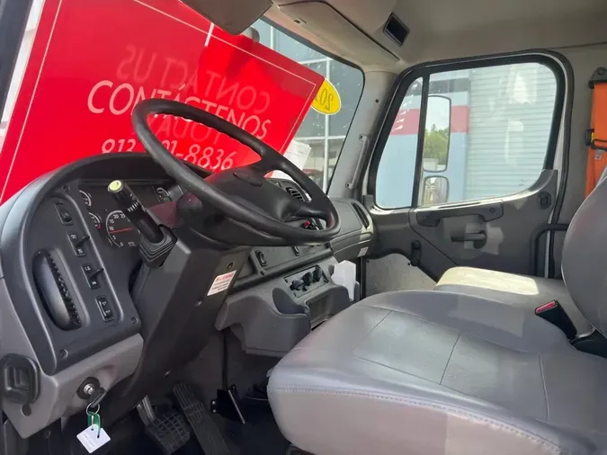 2019 FREIGHTLINER M2 106