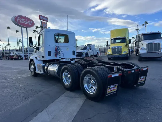 2020 Peterbilt 579