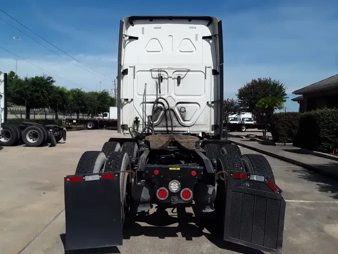 2018 FREIGHTLINER CASCADIA 125