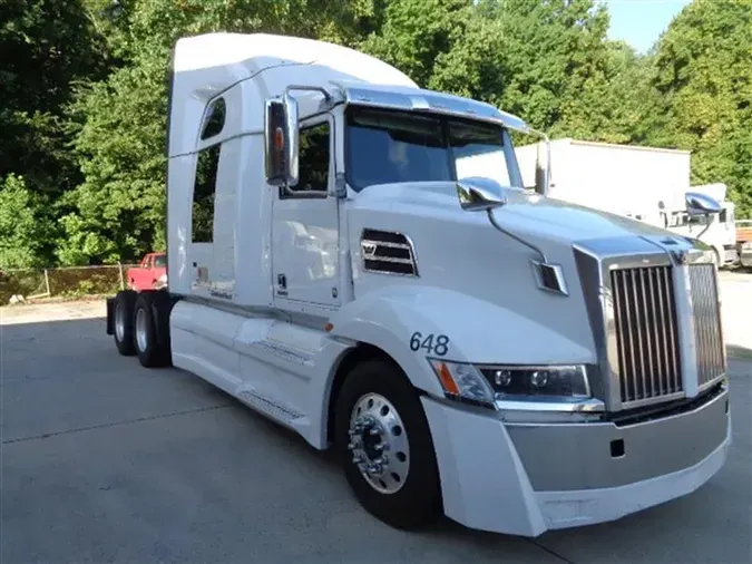 2020 WESTERN STAR 5700XE