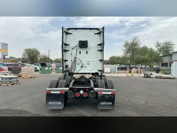 2023 Freightliner Cascadia 126c4490d315194f0ba3b7d3801fd9c6c4d