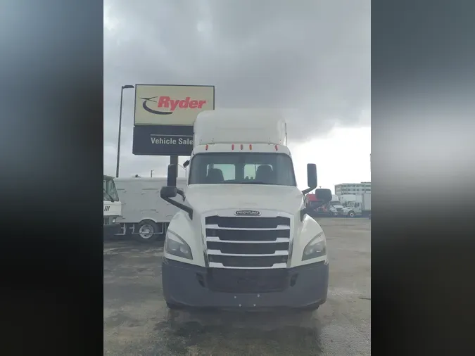 2019 FREIGHTLINER NEW CASCADIA PX12664