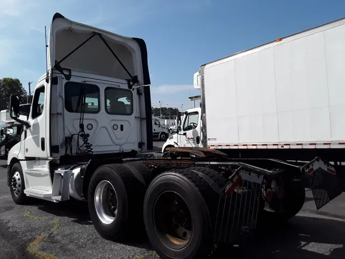 2019 FREIGHTLINER/MERCEDES NEW CASCADIA PX12664