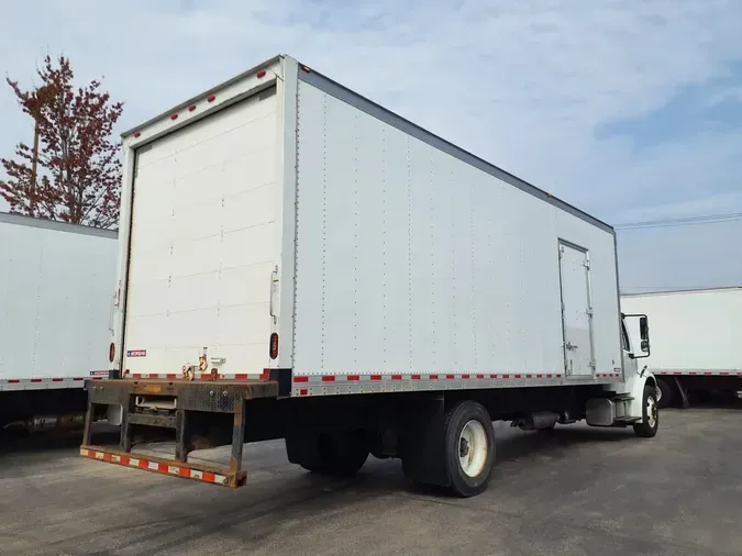 2017 FREIGHTLINER/MERCEDES M2 106