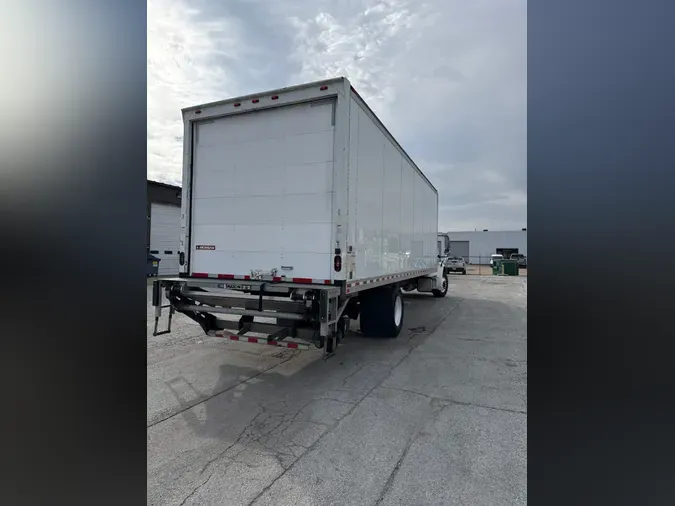 2019 FREIGHTLINER/MERCEDES M2 106