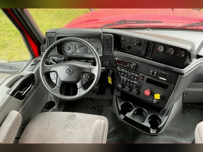 2021 INT LT625 6x4