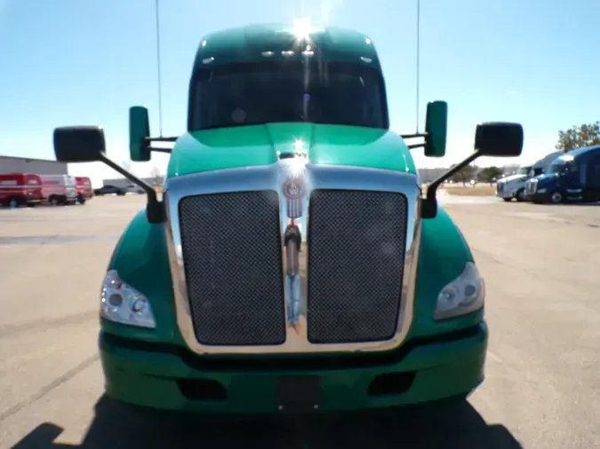 2020 Kenworth T680