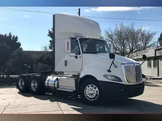 2017 International PROSTAR+ 122 6x4