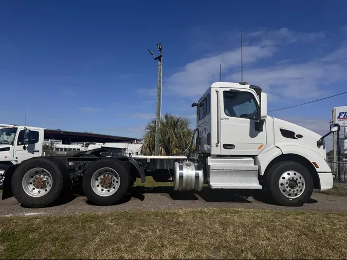 2020 Peterbilt 579