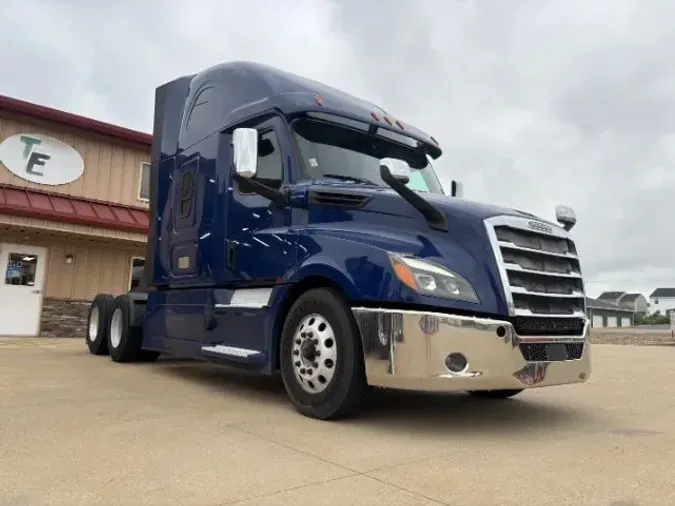 2020 Freightliner New Cascadia 126c4671cf3d393b06e40317e7cfb5523d7