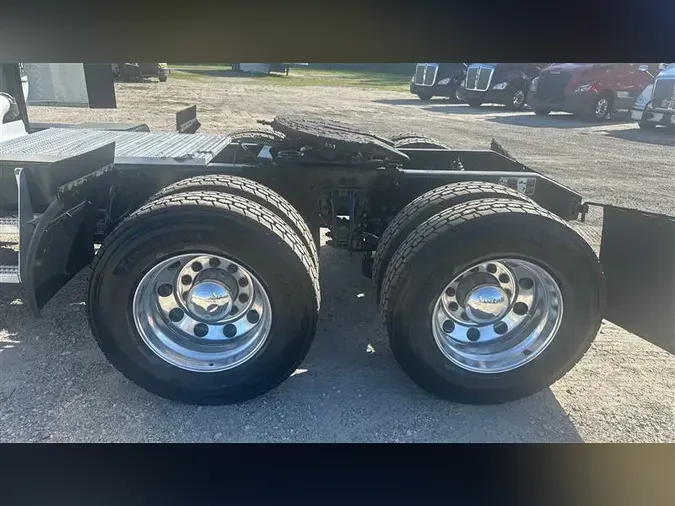 2022 PETERBILT 579