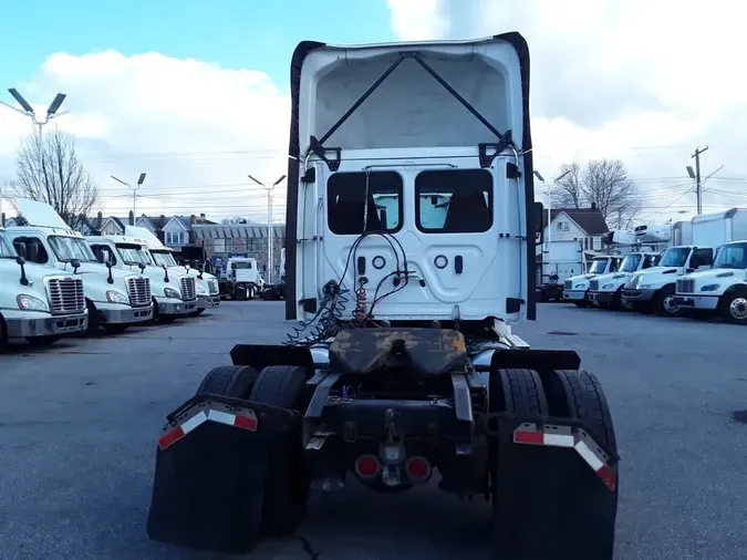 2019 FREIGHTLINER/MERCEDES CASCADIA 125c46bd1a473ee72ae83c5c798d10e45fe