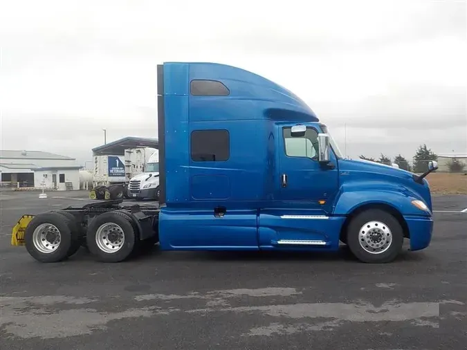 2020 INTERNATIONAL LT