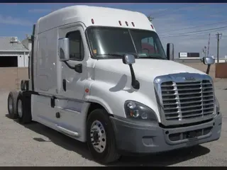 2019 FREIGHTLINER CASCADIA