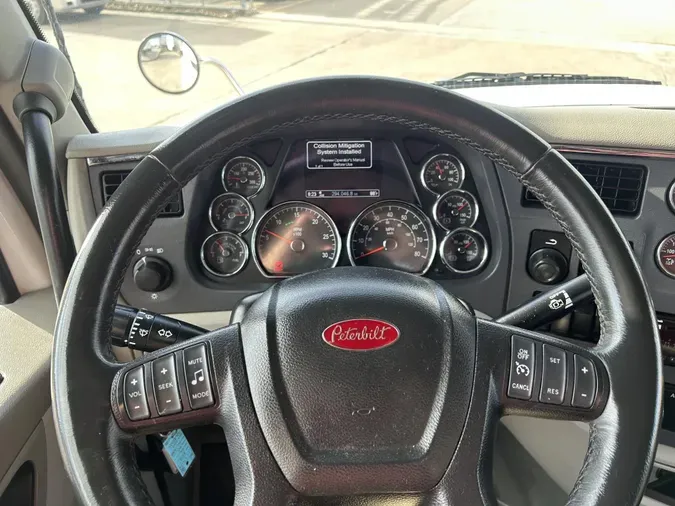 2020 Peterbilt 567