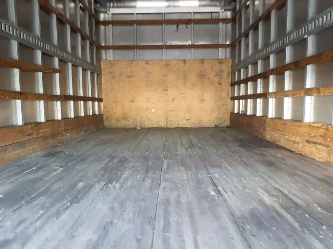 2019 ISUZU NPR HDc4770232757cedb91308aef1388f7639