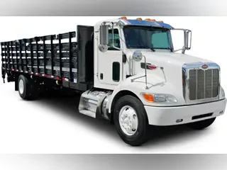 2019 Peterbilt 330
