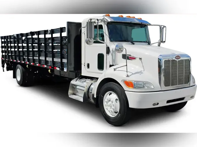 2019 Peterbilt 330c47ad7a0c14608eb8c2903140576eac2