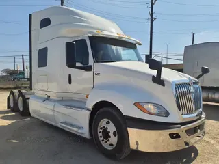 2020 NAVISTAR INTERNATIONAL LT625 SLPR CAB