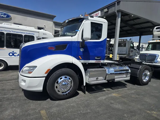 2020 Peterbilt 579c48014d81c80f94281b37f6b68c2454b