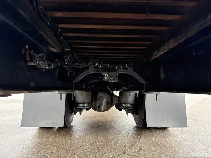 2020 FREIGHTLINER/MERCEDES M2 106