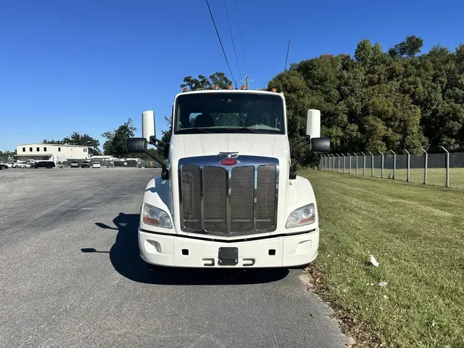 2019 Peterbilt 579