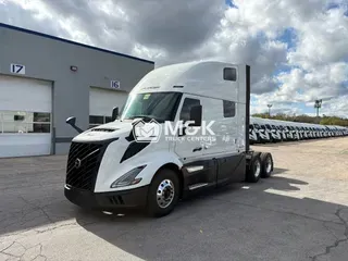 2026 VOLVO VNL64TV04